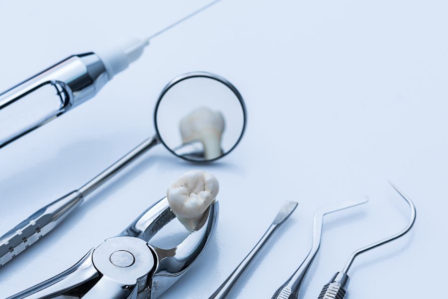 emergency dentist in matthews
